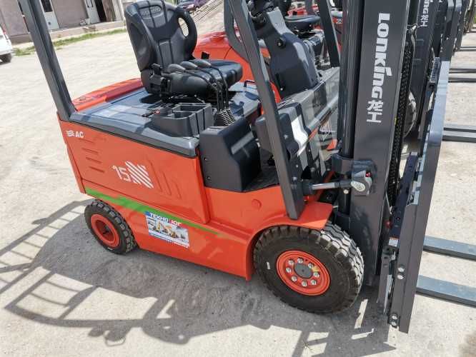Вилочный электрический погрузчик (кара) LONKING LG15B