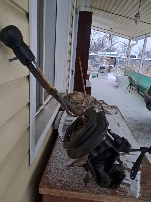 Продам запчасти .б/у на камаз.