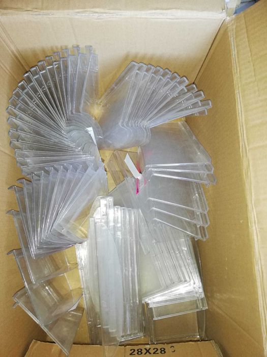 Mobilier magazin,sistem antifurt,standuri busturi