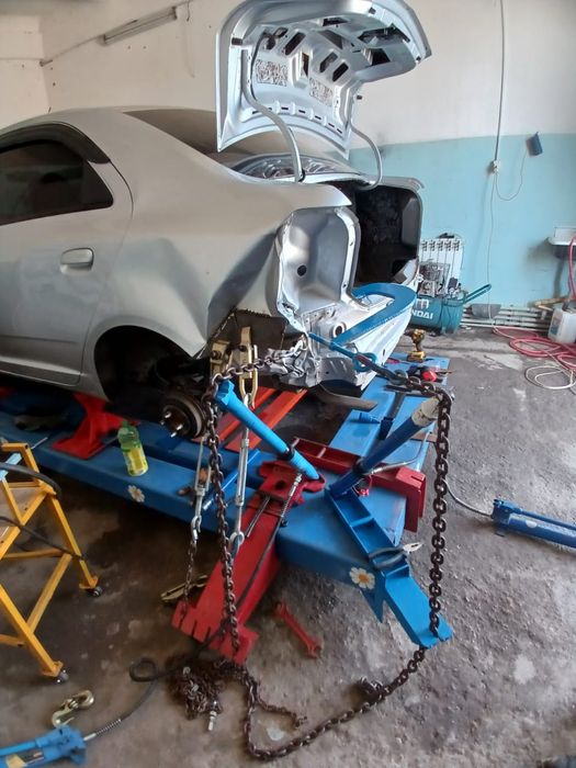 Кузовной ремонт Авто Робот  Костоправ жестянщик ремонт авто стапель.