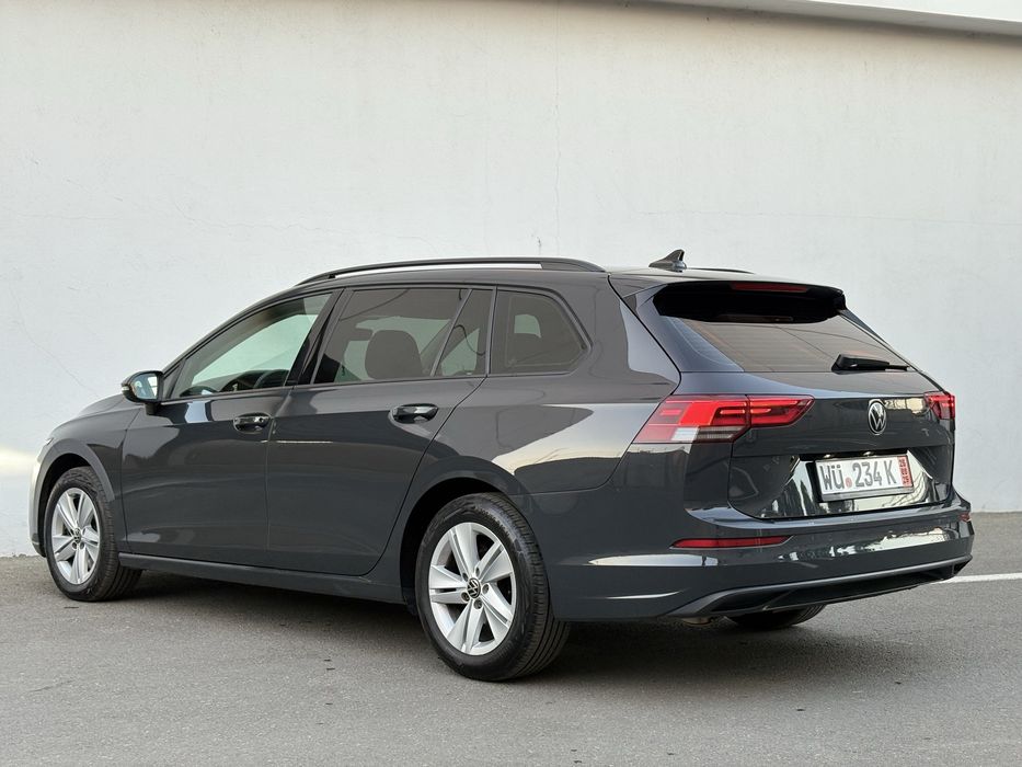Volkswagen Golf 8-An 2022/2.0-150 DSG/ACC/Lane Assist/Volan incalzit