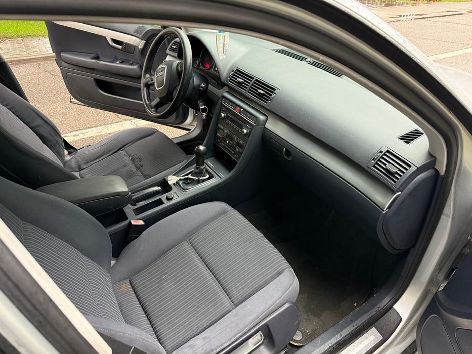 Vând audi a4 proprietar