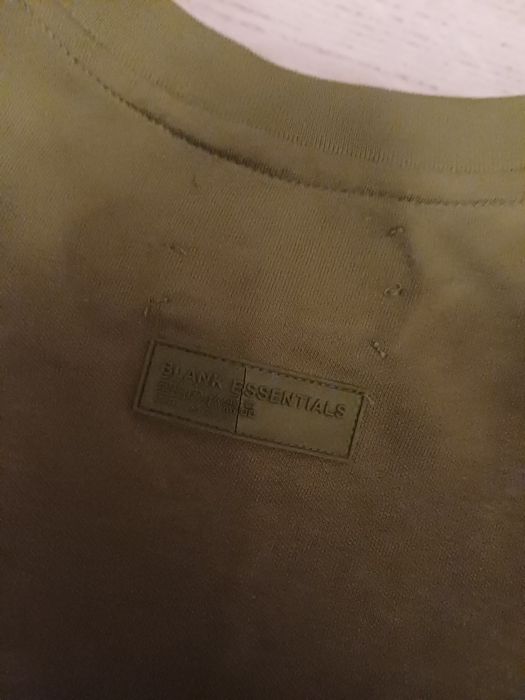 Tricou Blank Essentials Verde