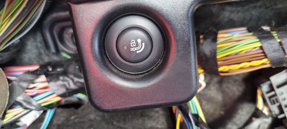 Продавам BMW F11 530xd