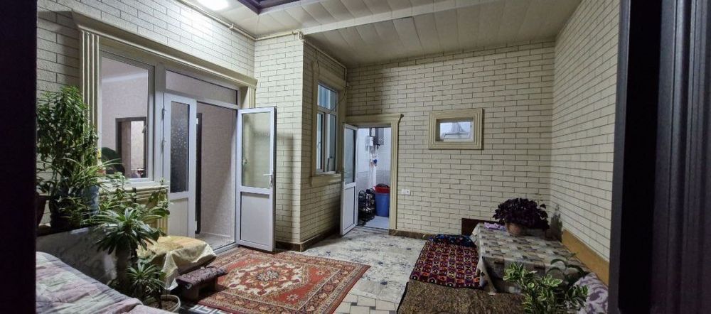 Срочно продается коттедж 1 сотка 3 комнаты М. Ашрафий