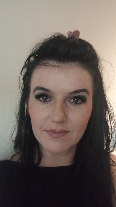 Ofer servicii de masaj