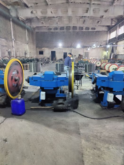 Продаётся срочно рабочий гвоздильный станок