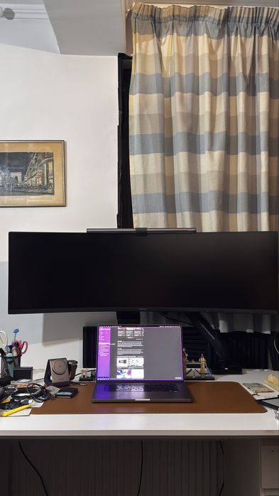 Samsung Odyssey G9 49 + Benq Halo + Mount IT RGB Arm + Cablu DP usb C