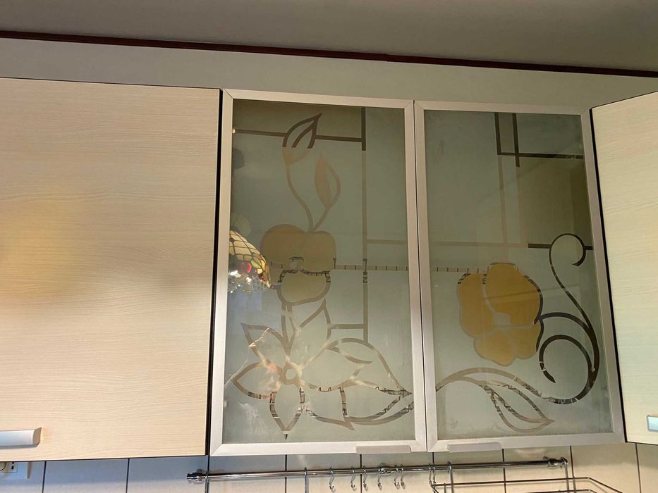 Bucatarie completa inclusiv accesorii electrice