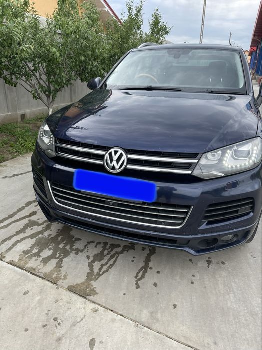 Dezmembrez VW Touareg 7P 3.0 V6 TDI automat 2010 2015 motor CRC CASA