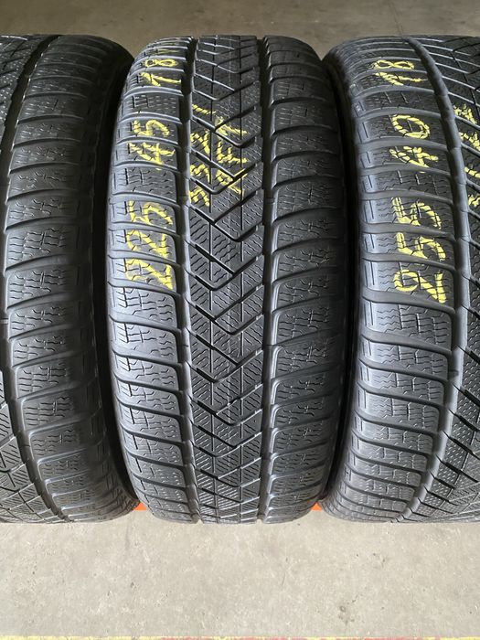 Anvelope iarna 225/45/18 si 255/40/18 Pirelli Sottozero 3 Run Flat
