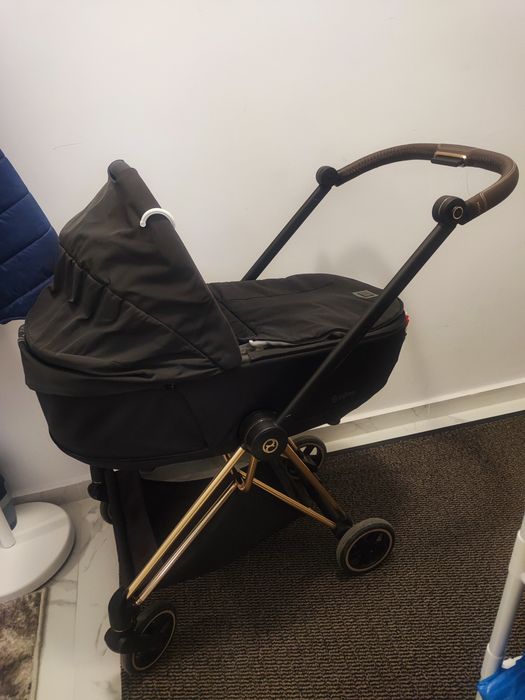 Cărucior cybex platinum