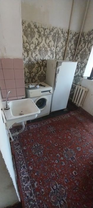 Arenda 1xona 250ye.Qoraqamich2.4.Fargona Makro roparasida.Rieltor50%