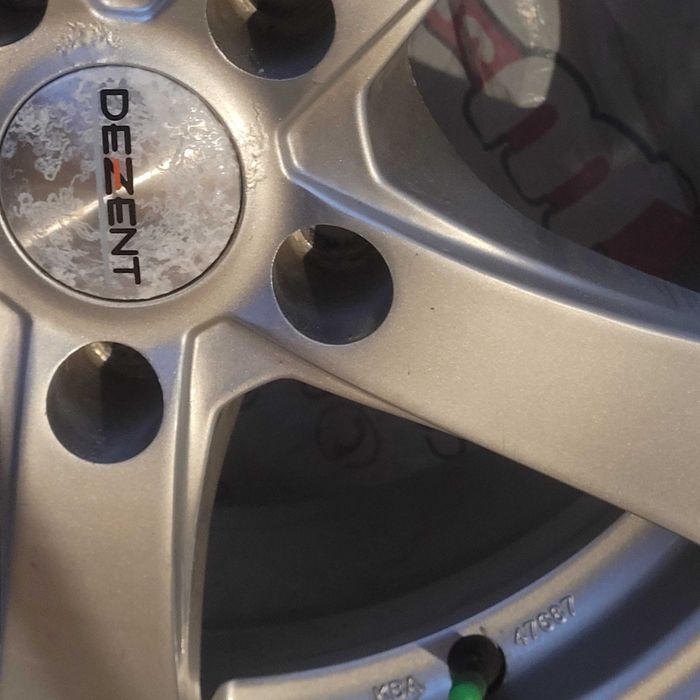 Vand jenți aluminiu si cauciucuri