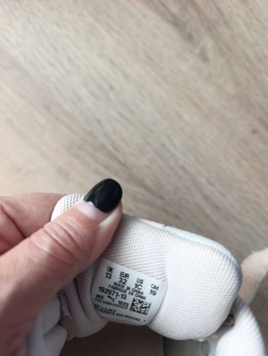 Маратонки Puma номер 32