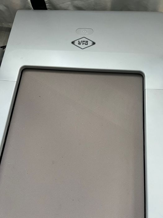 Бягаща пътека Life Gym