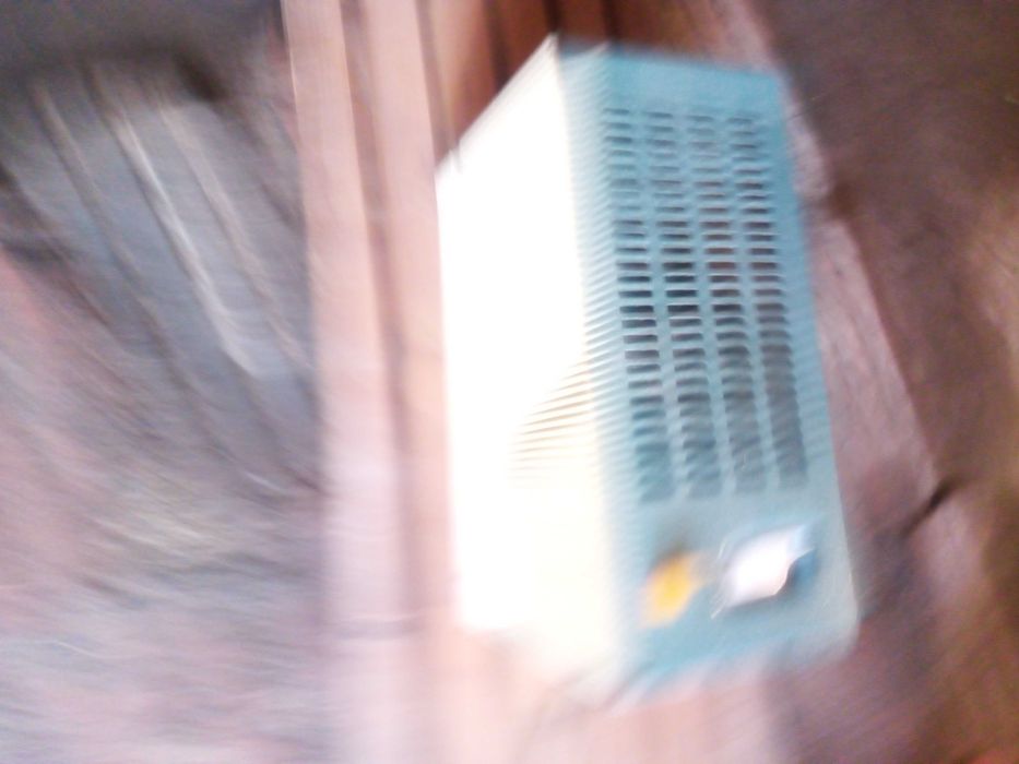 Стабилизатор за телевизор-работещ