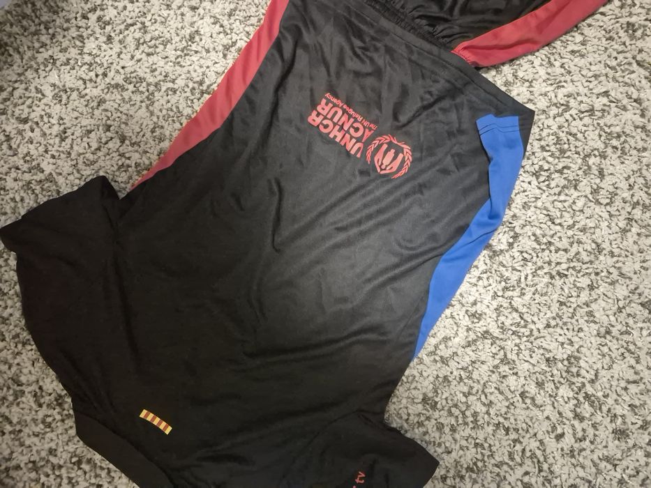 Barcelona kit negru rosu