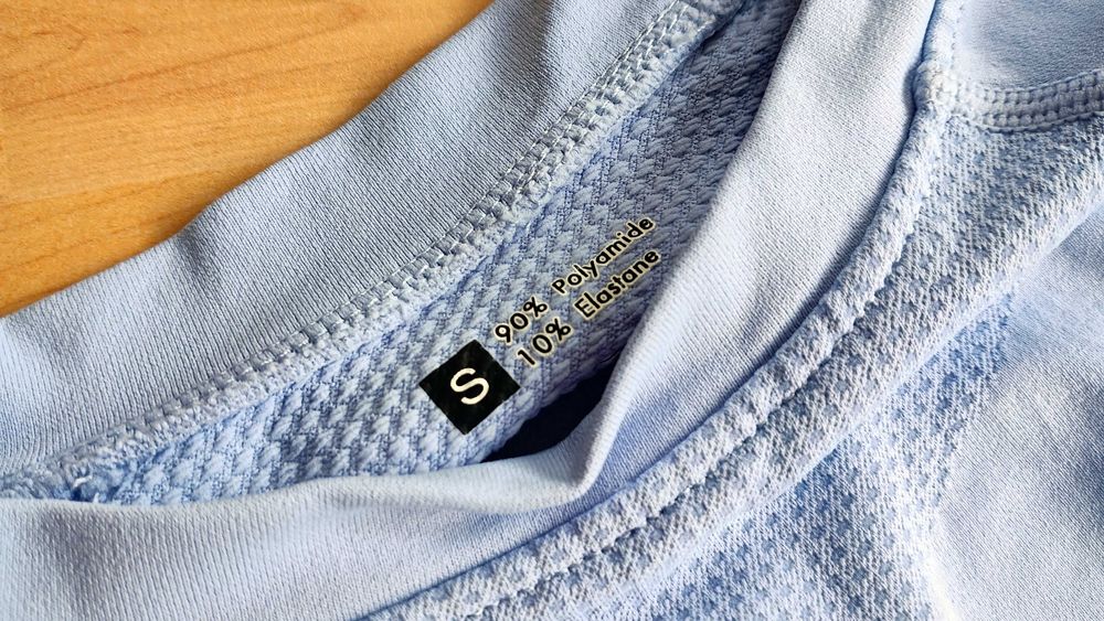 Безшевен спортен екип йога фитнес спорт * Nike * Adidas * Puma