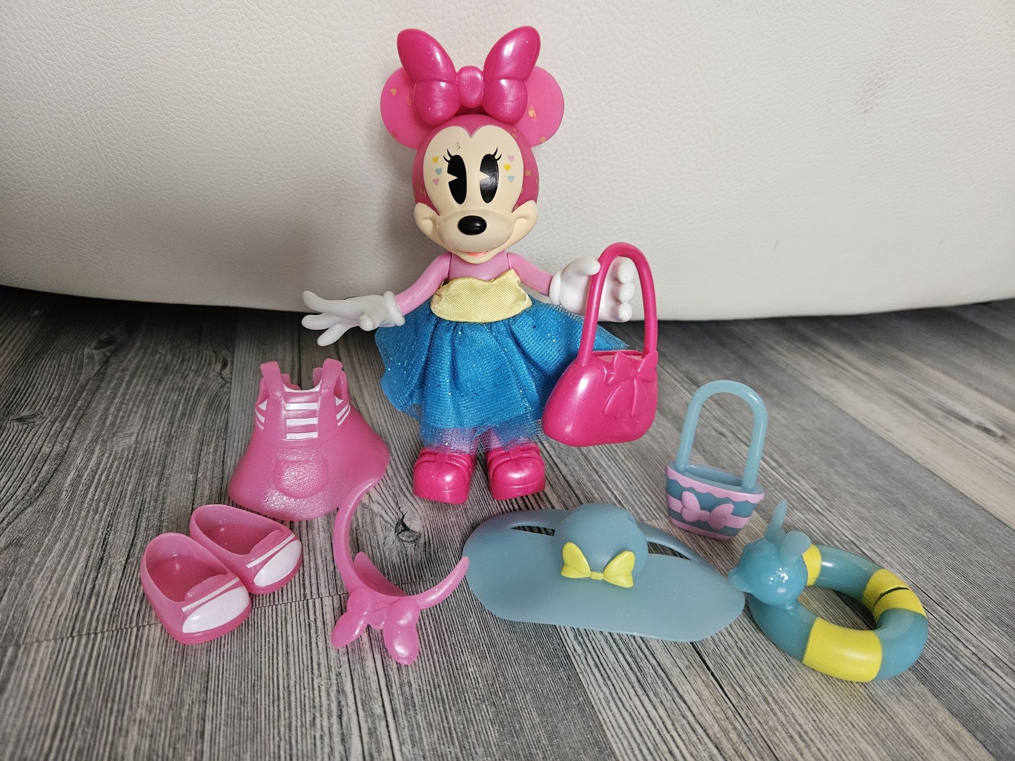 Figurine Minnie Mouse cu accesorii