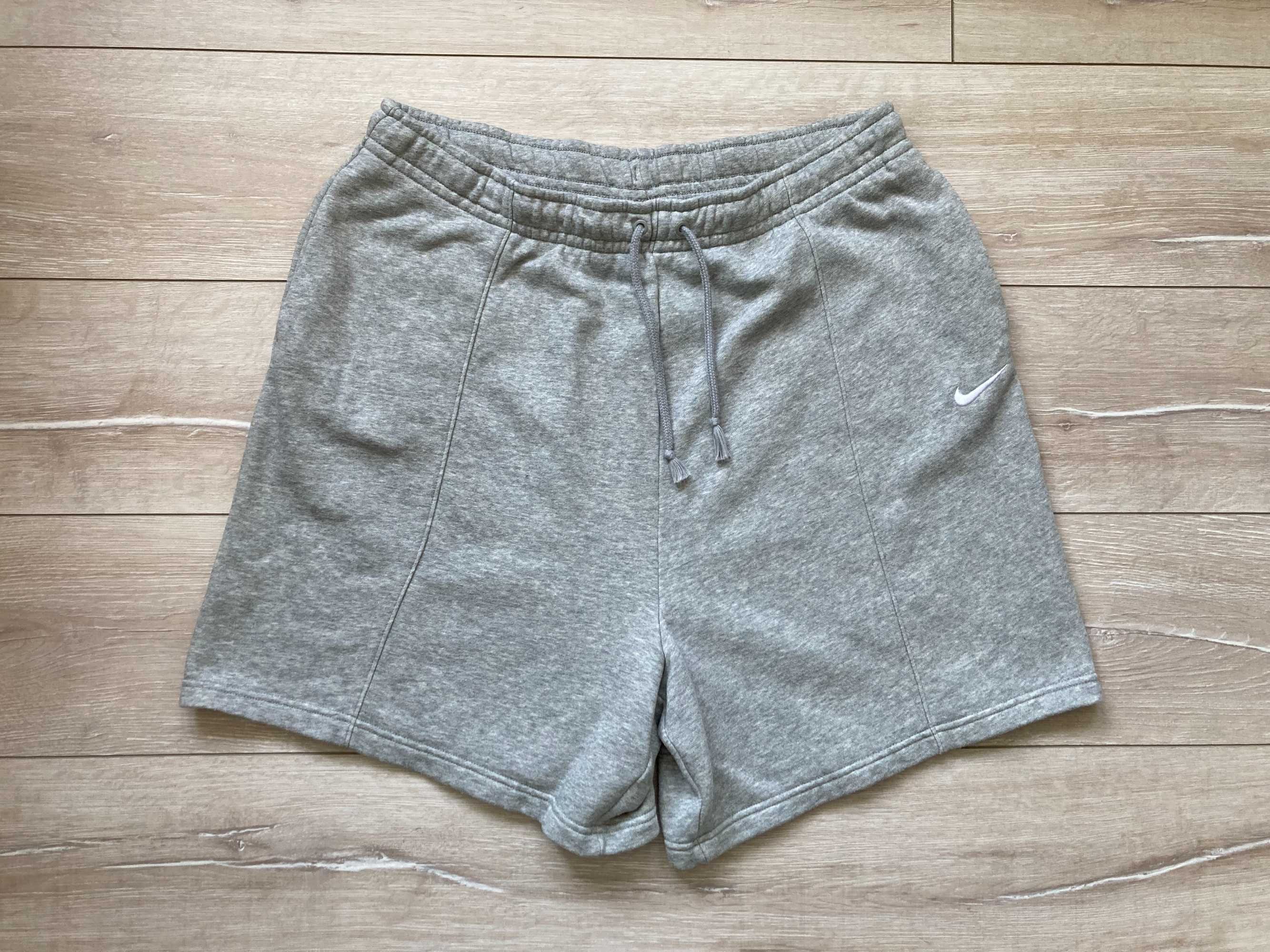 Найк Nike Essential Fleece женски къси панталони къс панталон шорти XL