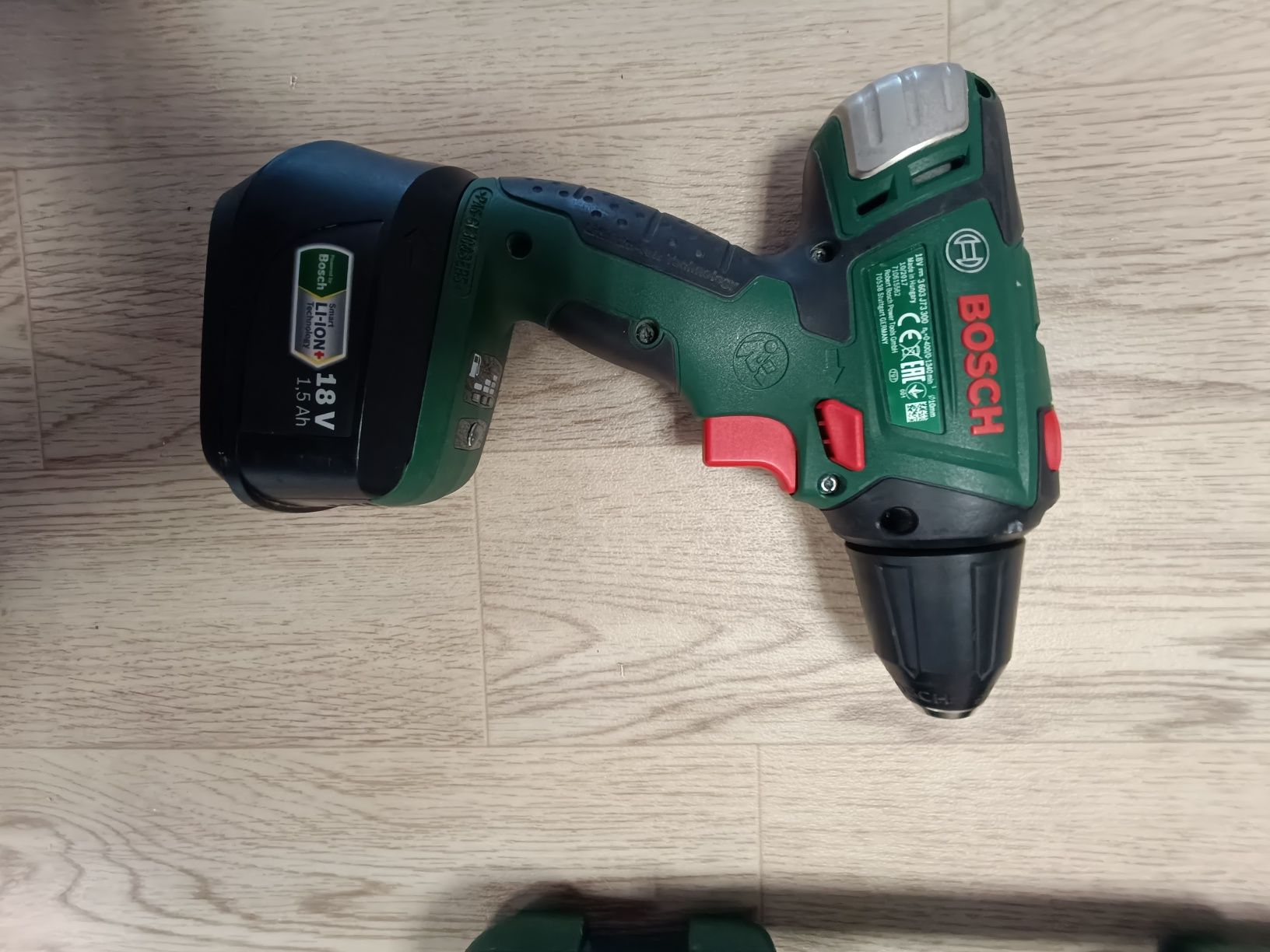 Винтоверт Bosch 18v