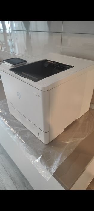 Imprimanta HP E60155