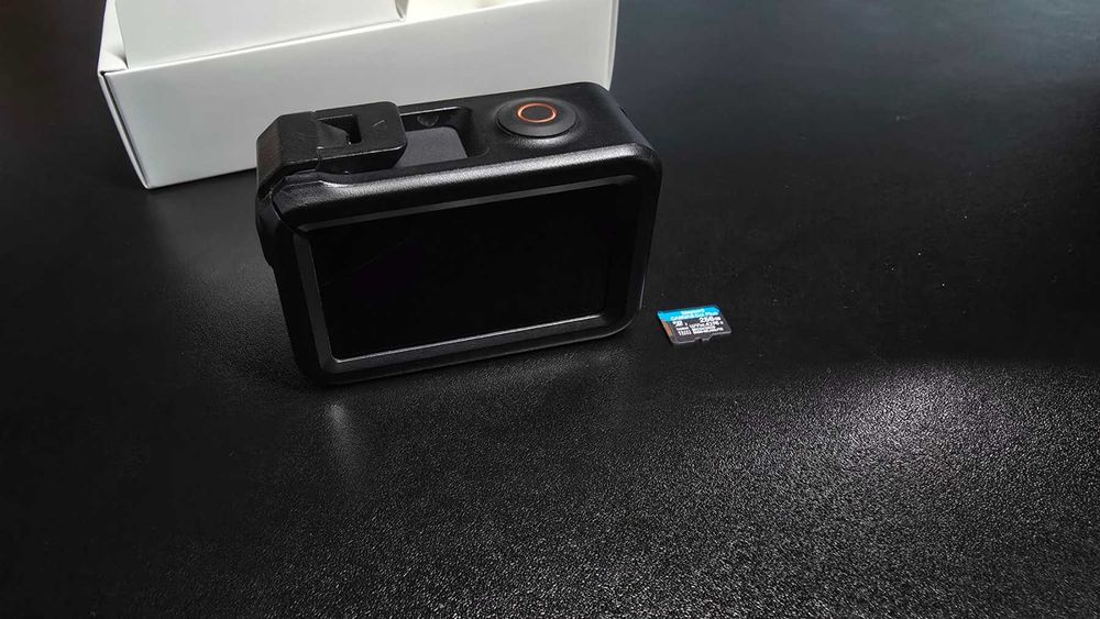 DJI Osmo Action 3 Standard Combo + 256GB microSD карта + втора батерия