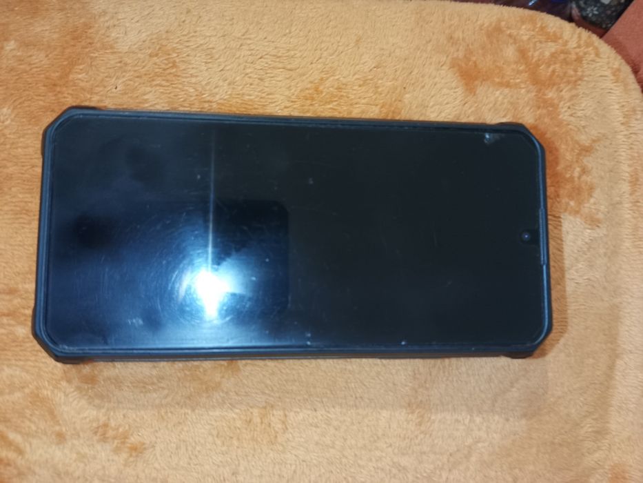 Vând Oukitel WP15