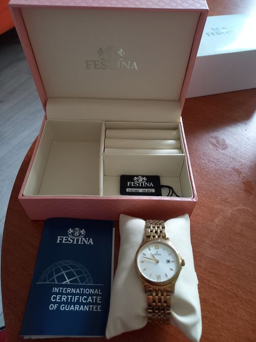 Festina швейцарски дамски оригинален