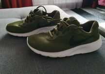 Nike tanjun marimea 38