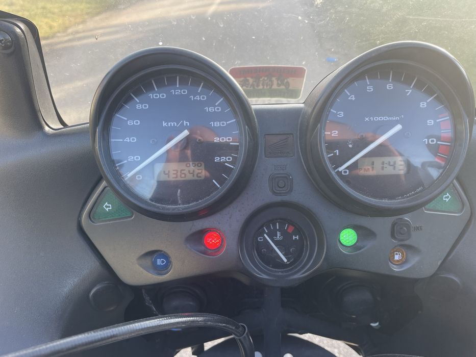 Vand honda varadero xl 1000