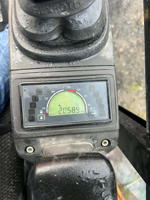 Miniexcavator Caterpilar 1,707 kg trailer 2021