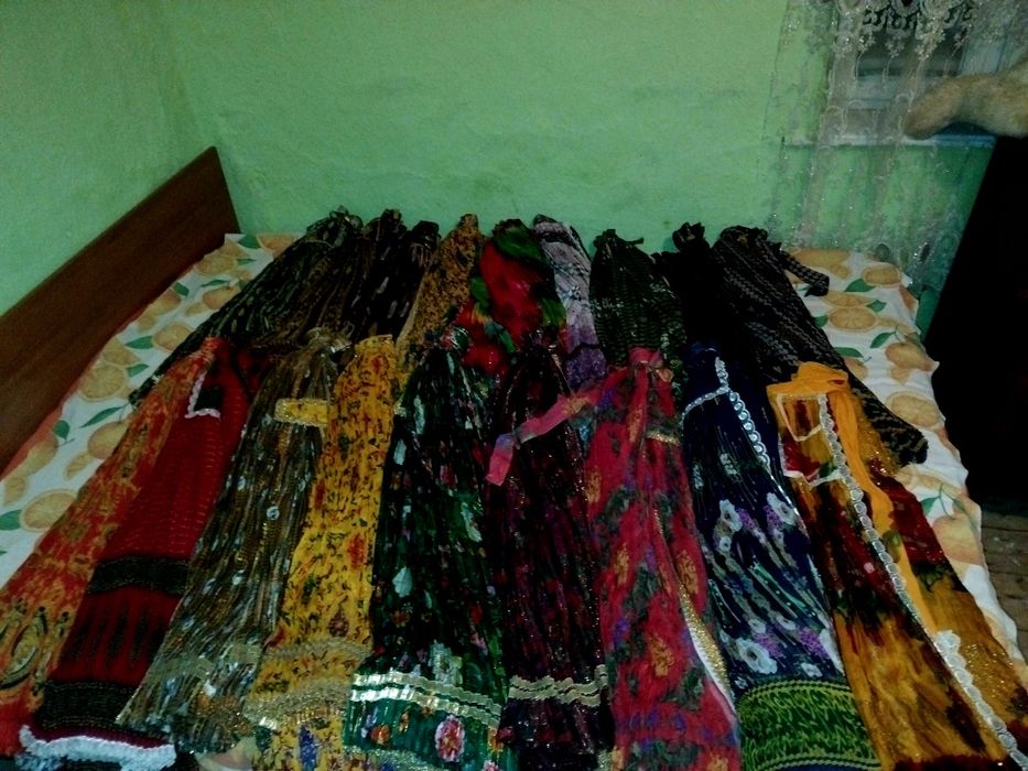 Vând fuste țigănești noi