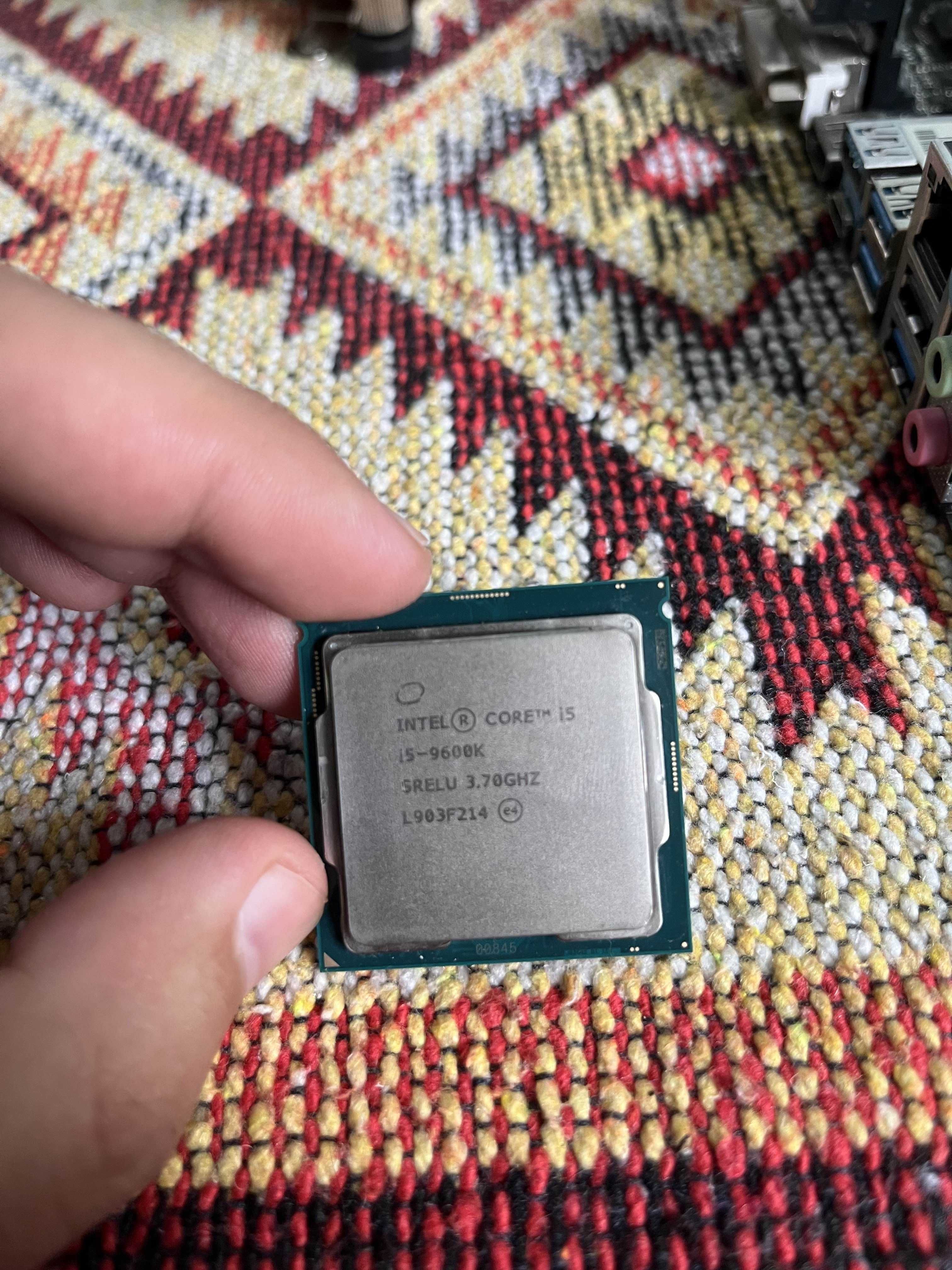 i5 9600k/ z370m pro4/ Lucifer K2/ DDR-4 16Gb 2666MHz/ be quiet S.P.9