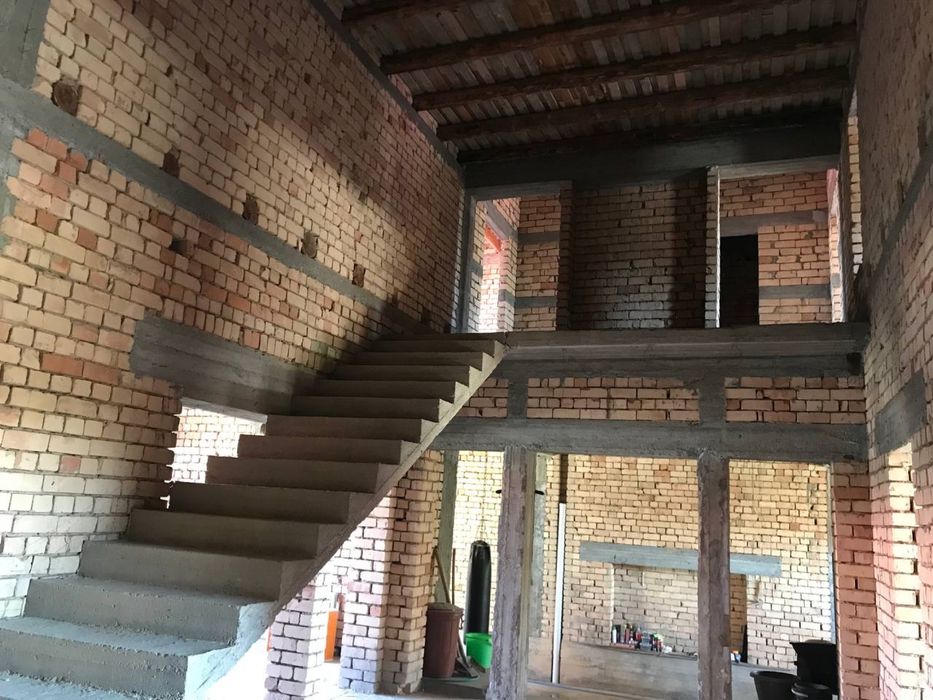 Участок с домом Юнус Обод район Хасанбой