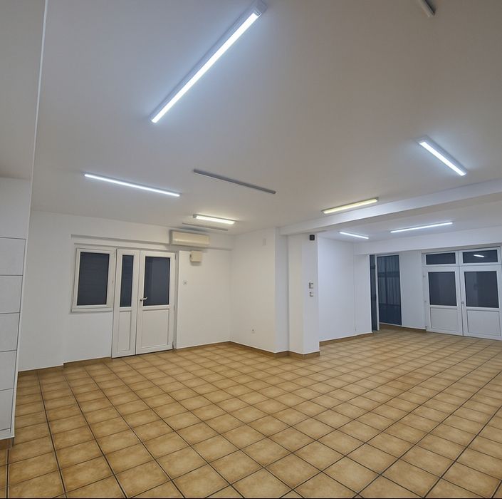 Inchiriez spațiu comercial 60 mp C-tin Brâncoveanu Alunisului