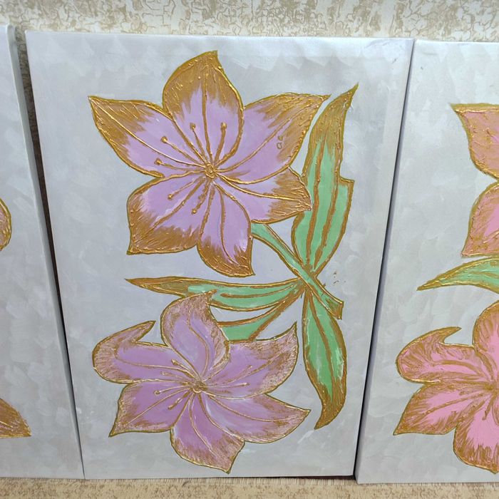 Onam chizgan partretlar sotiladi