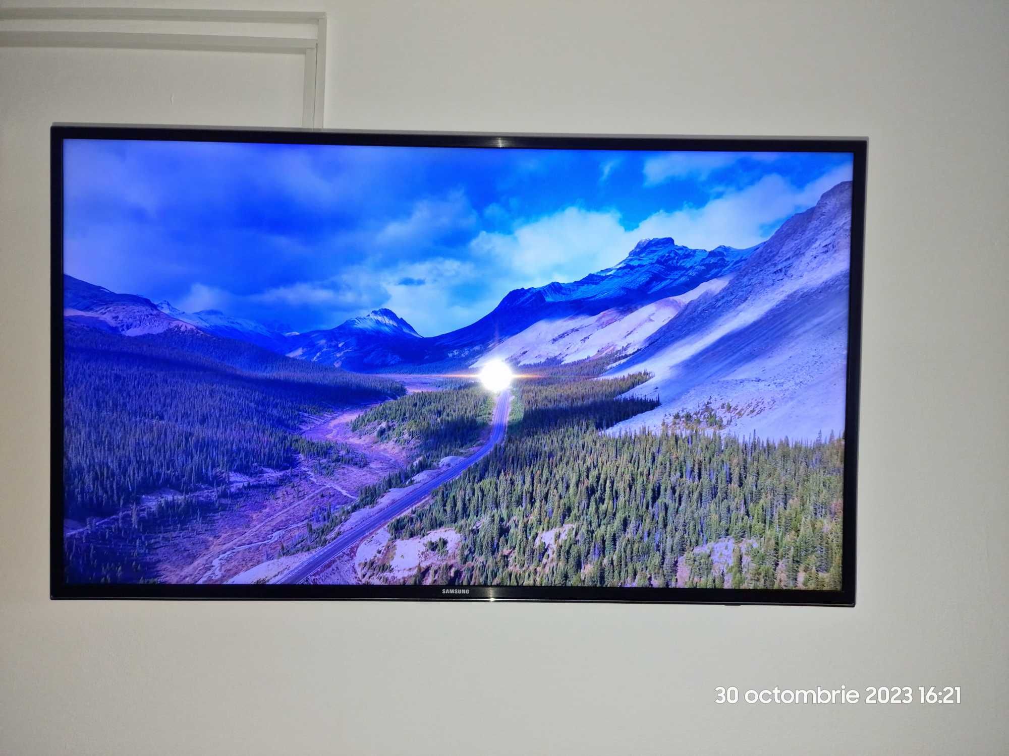 Televizor LED Smart Samsung, 101 cm, 40JU6400, 4K Ultra HD