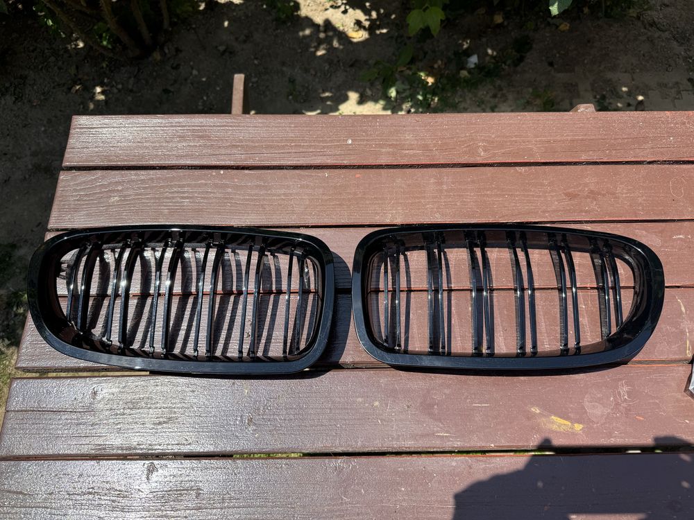 Grile BMW Seria 5 F10•Negru lucios•Noi