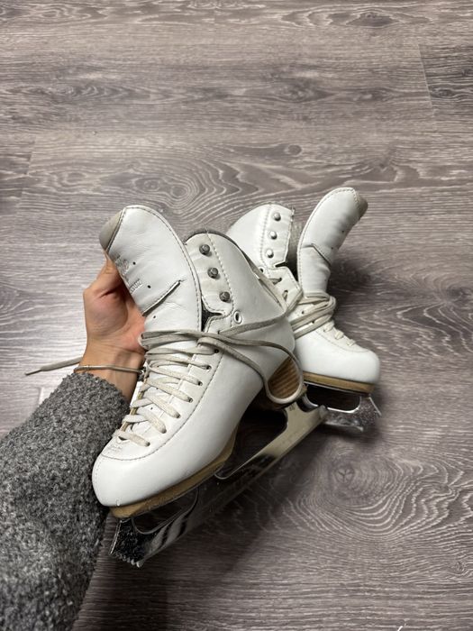 Коньки(проф) Jackson