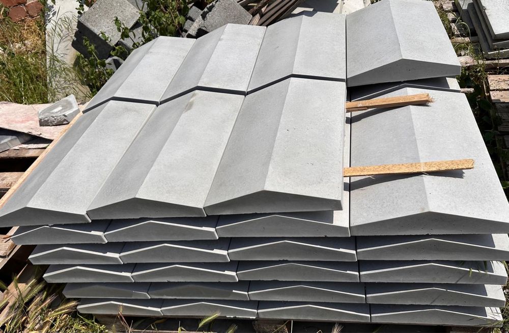 Capce de gard si coama din beton - gri antracit sau albe