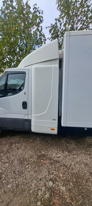 Vand pat iveco cu paravant