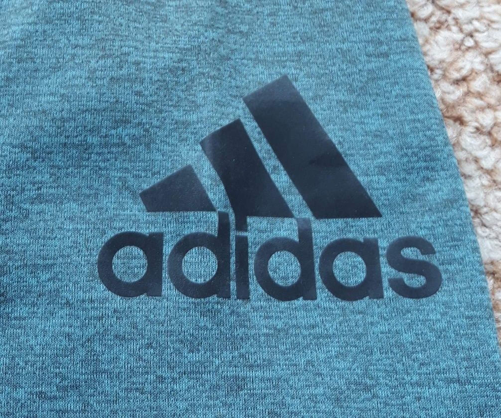 Tricou    adidas