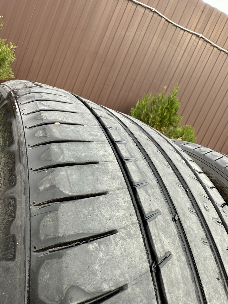 Продам резину б/у 1 баллон-315/35/21 и один 275/40/R21