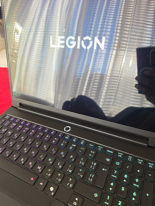 Lenovo Legion 7 Pro 16IAX10H