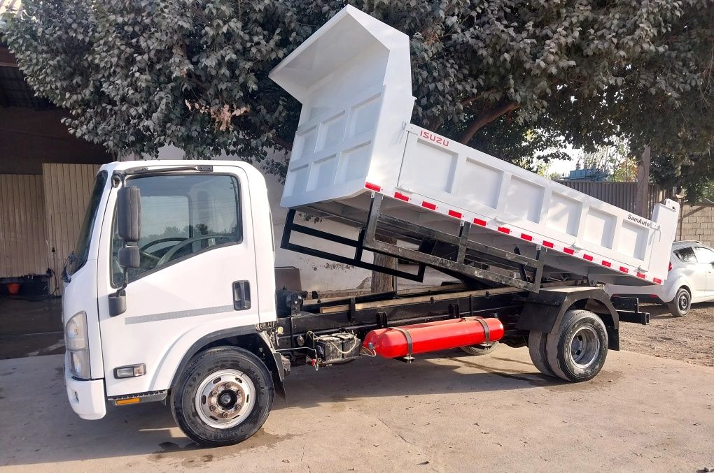 Isuzu samasval sotiladi