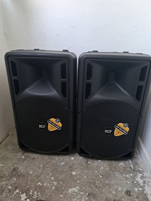 Boxe Rcf Art 315-A MK lll difuzor pe 15 inch 800watt +2stative și huse