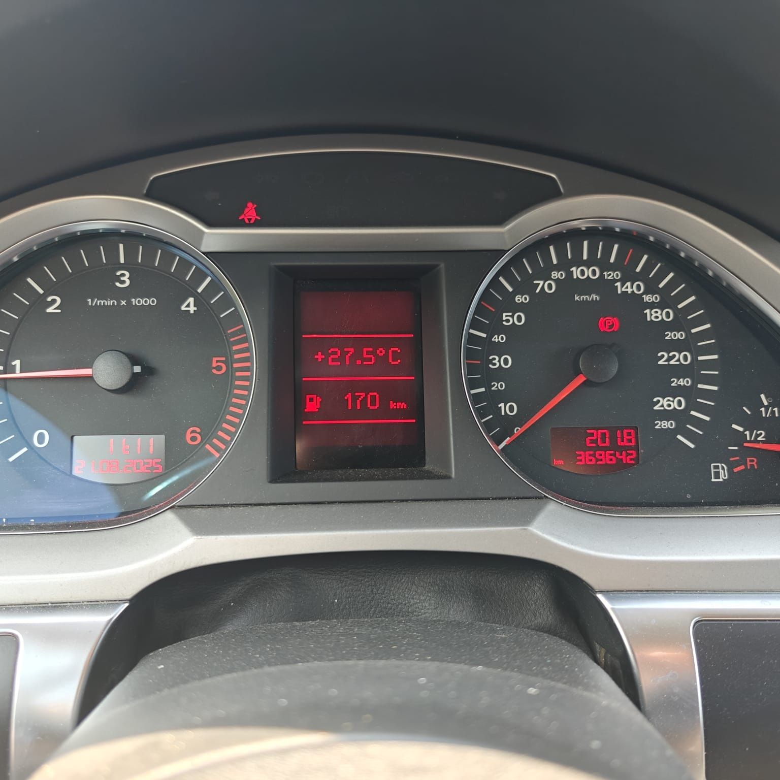 Vând Audi A6 C6 2.0 TDI