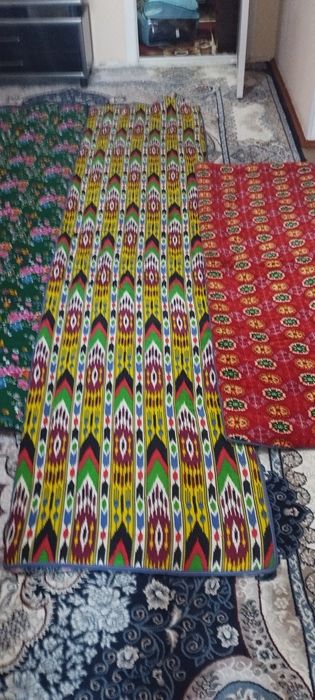 Курпа ёстиклар сотилади